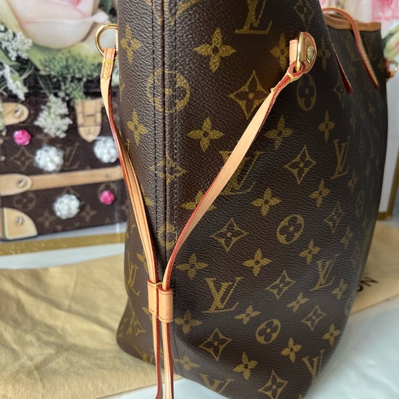 ❤️Sold❤️Authentic Louis Vuitton Neverfull MM - Picture 3 of 12